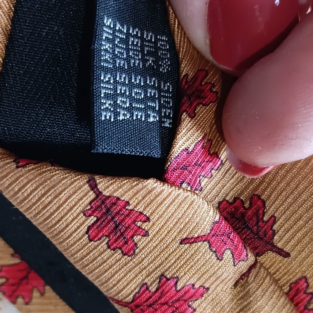 Cape Cod SILK Tie - Picture 4 of 4
